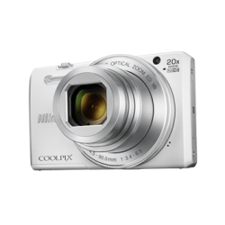 Nikon Coolpix S 6700