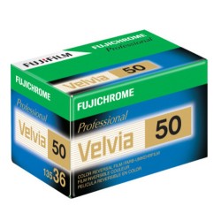 Fujifilm VELVIA 50 EC 135/36