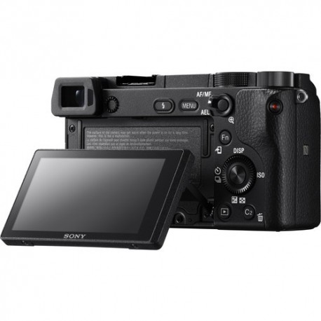 Sony Alpha 6300 + 18-135mm
