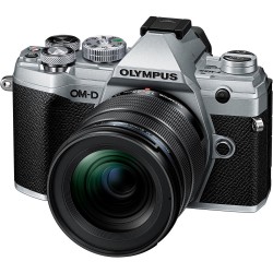 Olympus EM5 III + 12-45mm f4