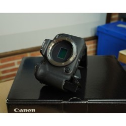 Canon R10 + 18-45mm + 16mm