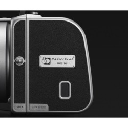 Hasselblad  907X Anniversary Ed. + 30mm f3.5  + visor óptico + control grip