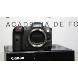 Canon Eos R5 C + RF 24-105mm f4 L IS USM