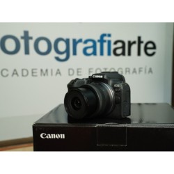 Canon EOS R10 body