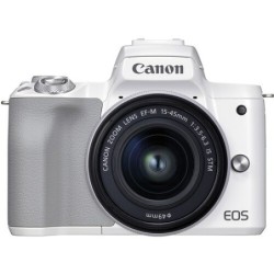 Canon Eos M50 II + 15-45mm f3.5-6.3 + 22mm f2