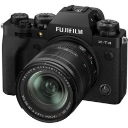 Fuji  XT4 + 18-55mm
